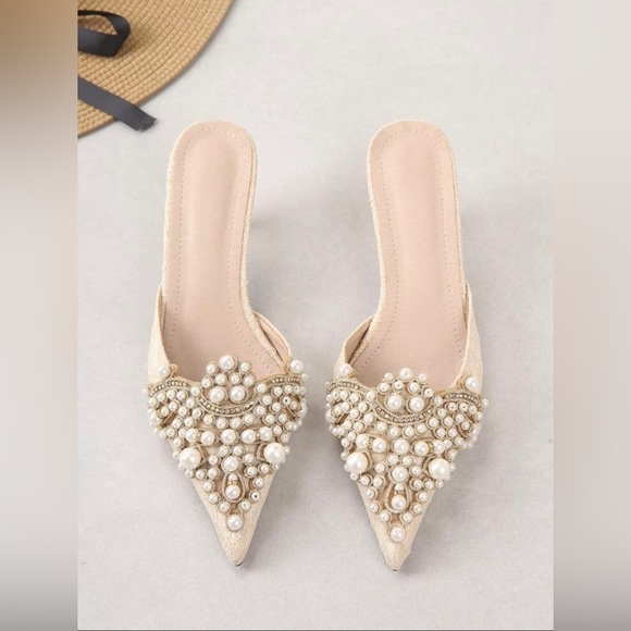 Faux Pearl Decor Kitten Heeled Mules - Picture 5 of 11